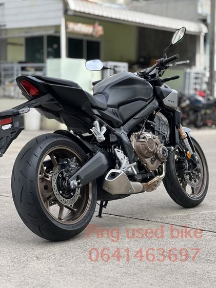 Honda CB650r 2025 สวยมาก 1,200km รูปที่ 5