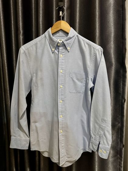 อื่นๆ UNIQLO เสื้อเชิ้ตแขนยาว Oxford สีฟ้า Size S Button Down มือสอง
