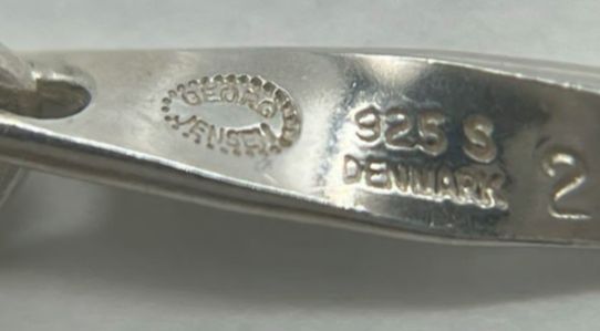 เครื่องเงินเก่า ขาย Georg Jensen Plate Twist Toggle Bracelet 283C SV925