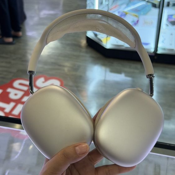 Apple Airpods Max2(USB-C) สีขาว สภาพสวย ชิปใหม่ H2 มาพร้อมระบบตัดเสียงรบกวน (ANC) ใช้งานดีเยี่ยม มีเฉพาะตัวหูฟัง🥰🥰