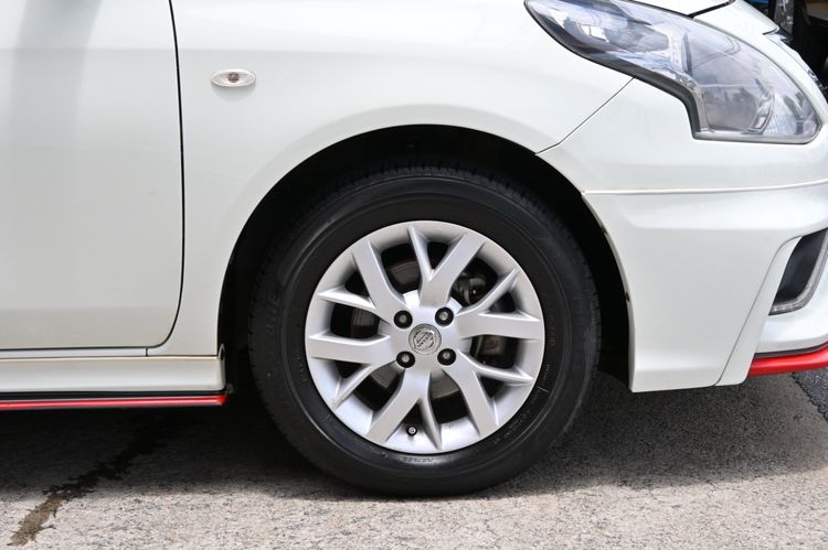 Nissan Almera 2016 1.2 VL Sportech Sedan เบนซิน ไม่ติดแก๊ส เกียร์อัตโนมัติ ขาว รูปที่ 3