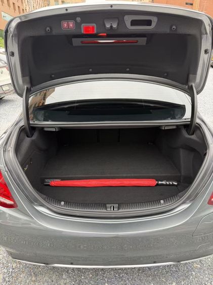 รถ Mercedes-Benz C-Class C350e สี เทา
