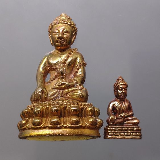 พระกริ่ง - พระชัยวัฒน์ เงินมา รุ่นเสาร์ ๕ เนื้อนวะโลหะ วัดพระธาตุพนม ปี 2555 อุดผงพระธาตุพนมองค์เดิม พร้อมกล่องเดิม รูปที่ 3