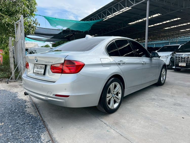 BMW Series 3 2014 320d Sedan ดีเซล ไม่ติดแก๊ส เกียร์อัตโนมัติ เทา รูปที่ 4