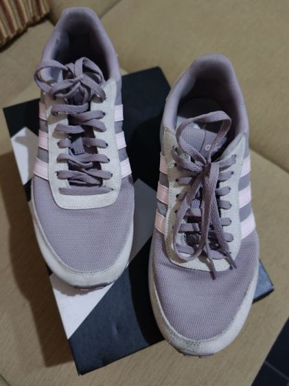รองเท้าผ้าใบ Adidas สภาพดี ใช้งานน้อย