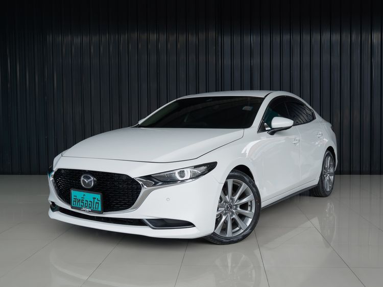รถ Mazda Mazda3 2.0 SP สี ขาว