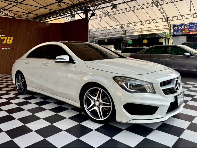 รถ Mercedes-Benz CLA-Class CLA250 AMG สี ขาว