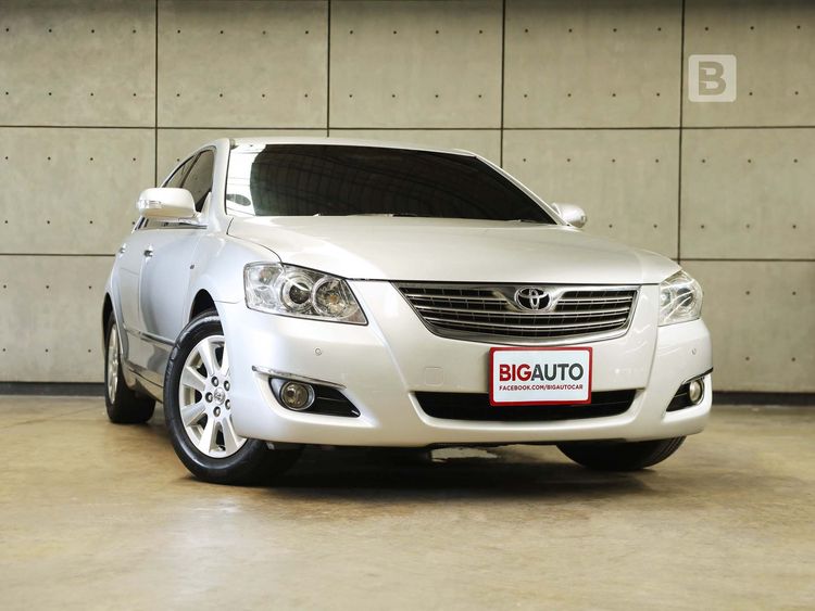รถ Toyota Camry 2.0 G สี บรอนซ์เงิน