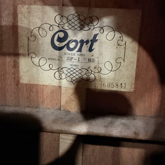 กีต้าร์โปร่งไฟฟ้า Cort Made in Korea รูปที่ 7