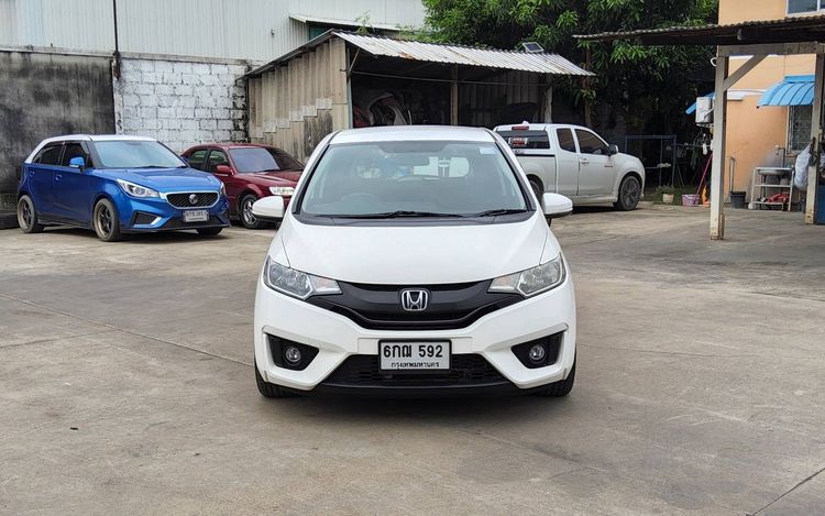 Honda Jazz 2017 1.5 S Sedan เบนซิน ไม่ติดแก๊ส เกียร์อัตโนมัติ ขาว รูปที่ 2