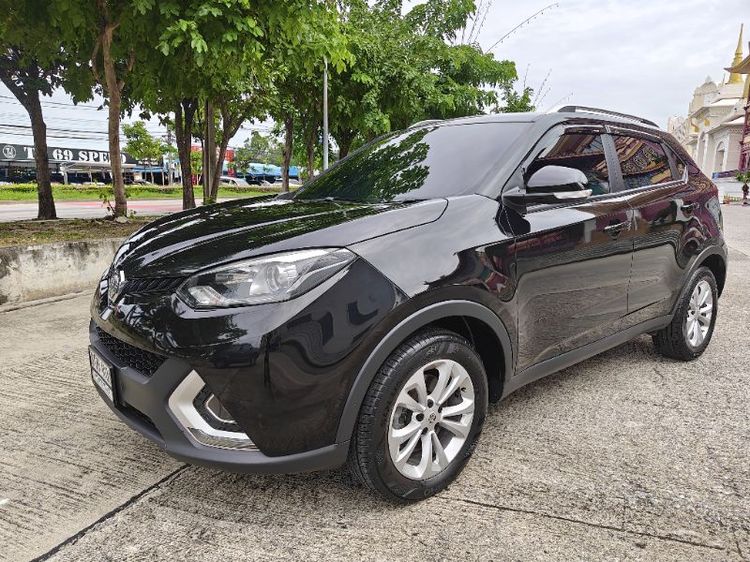 รถ MG GS 1.5 X สี ดำ