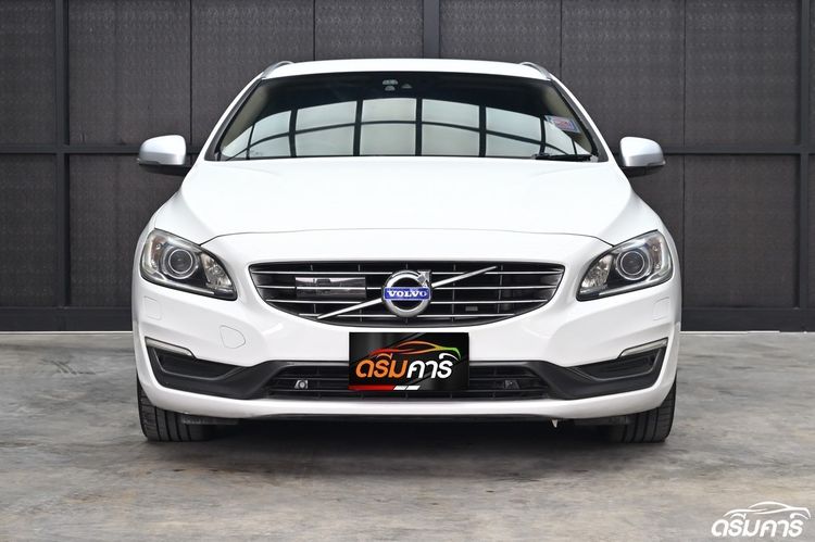 Volvo V60 2015 1.6 Drive Sedan เบนซิน ไม่ติดแก๊ส เกียร์อัตโนมัติ ขาว รูปที่ 2