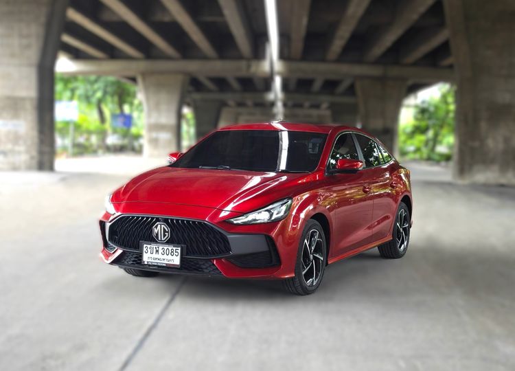 MG MG5 2023 1.5 D+ Sedan เบนซิน ไม่ติดแก๊ส เกียร์อัตโนมัติ แดง