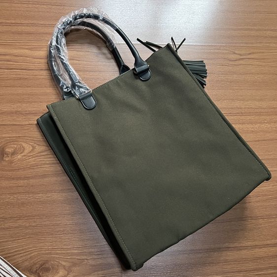 ของใหม่ Kipling Tote ใส่เอกสารได้ ของแท้ รูปที่ 5