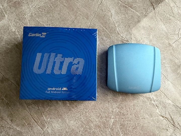 กล่องฟังเพลงในรถ  Carlinkit Android 15 AI Box Ultra 8+128G 