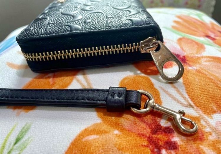 กระเป๋าสตางค์ Coach แท้  มีการ์ดและป้ายราคา  โค้ช แท้ รูปที่ 7