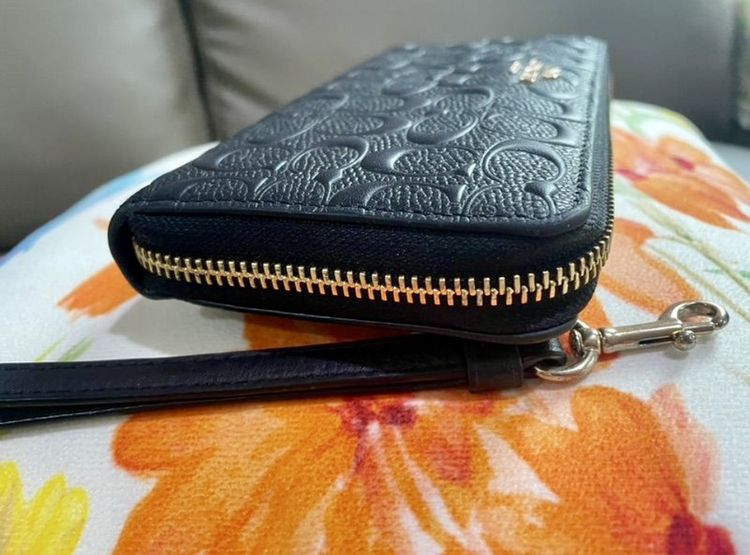 กระเป๋าสตางค์ Coach แท้  มีการ์ดและป้ายราคา  โค้ช แท้ รูปที่ 4