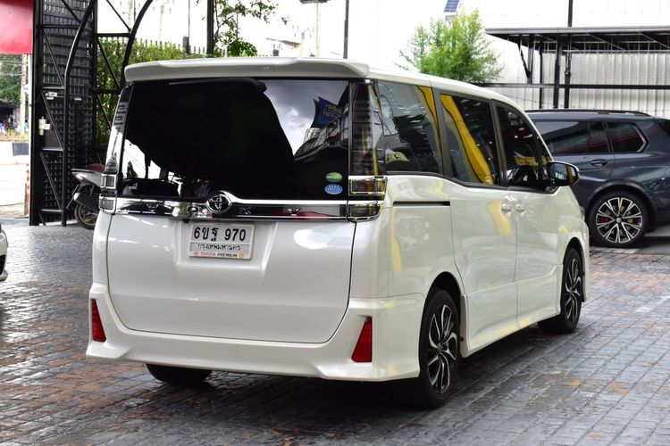 Toyota Voxy 2020 2.0 Utility-car เบนซิน ไม่ติดแก๊ส เกียร์อัตโนมัติ ขาว รูปที่ 4