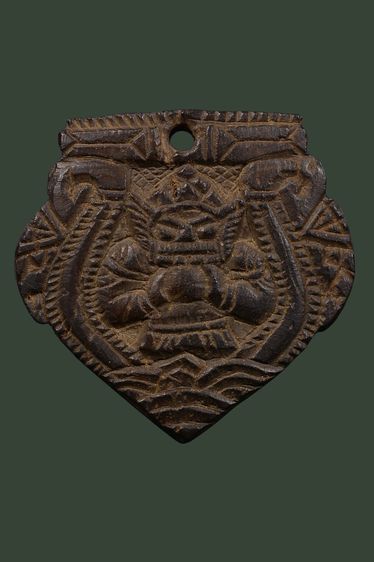 กะลาราหูแกะศิลปะหน้าจีนช่างเรือนจำ