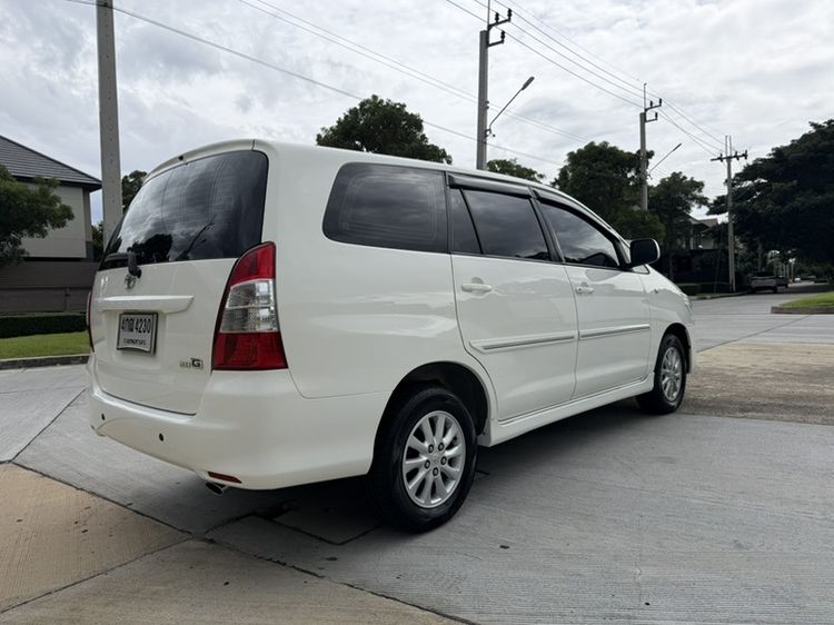 Toyota Innova 2015 2.0 G Utility-car เบนซิน ไม่ติดแก๊ส เกียร์อัตโนมัติ ขาว รูปที่ 4
