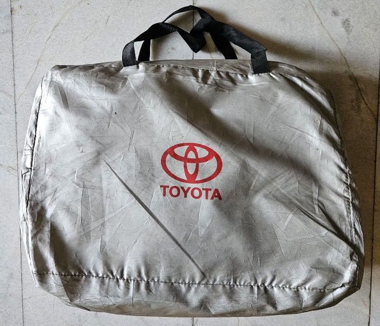 อื่นๆ ผ้าคลุมรถtoyota altis