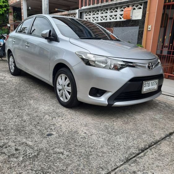 Toyota Vios 2016 1.5 E Sedan เบนซิน ไม่ติดแก๊ส เกียร์อัตโนมัติ บรอนซ์เงิน รูปที่ 3