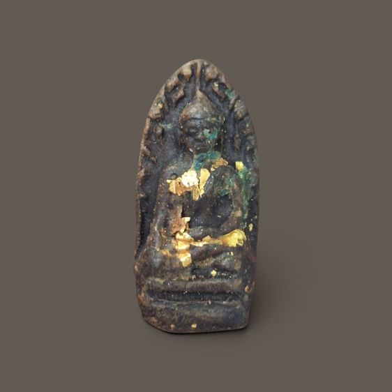 พระรอดไม่ทราบที่​ ปิดทอง