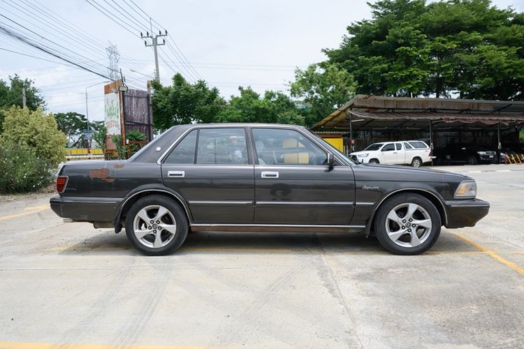 Toyota Crown 1990 2.8 Super Saloon Sedan เบนซิน ดำ รูปที่ 3