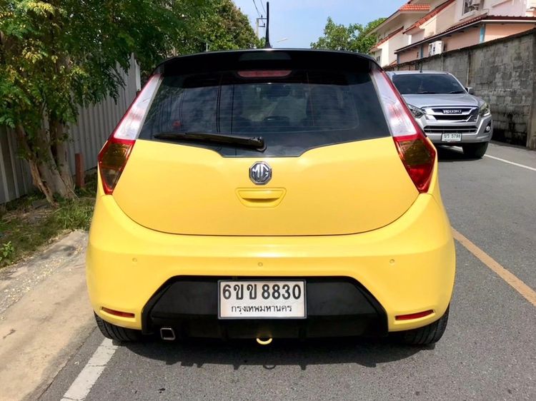 MG MG3 2017 1.5 C Sedan เบนซิน ไม่ติดแก๊ส เกียร์อัตโนมัติ เหลือง รูปที่ 4