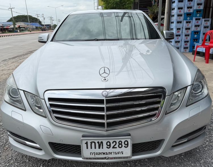 รถ Mercedes-Benz E-Class E250 CGI สี บรอนซ์เงิน
