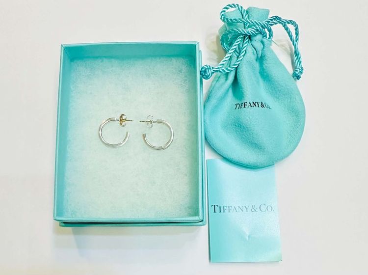 ต่างหู Tiffany & Co.