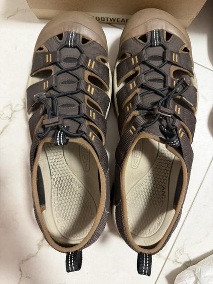 รองเท้า keen สภาพดีมากเหมือนใหม่