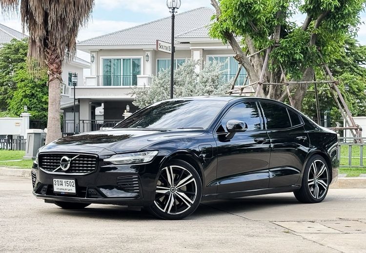 รถ Volvo S60 2.0 T8 R-Design 4WD สี ดำ