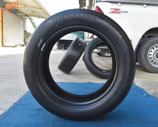 ยางมือ2  Bridgestone ขนาด 215-55r17  รุ่นturanza มี 2เส้น ปี 22 รูปที่ 7