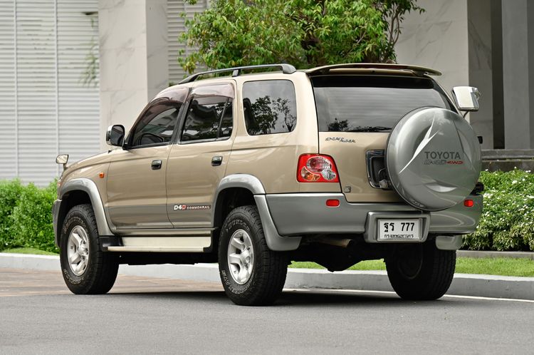 Toyota Hilux Sport Rider 2003 รุ่นย่อยอื่นๆ Utility-car ดีเซล ไม่ติดแก๊ส เกียร์ธรรมดา บรอนซ์ทอง รูปที่ 3