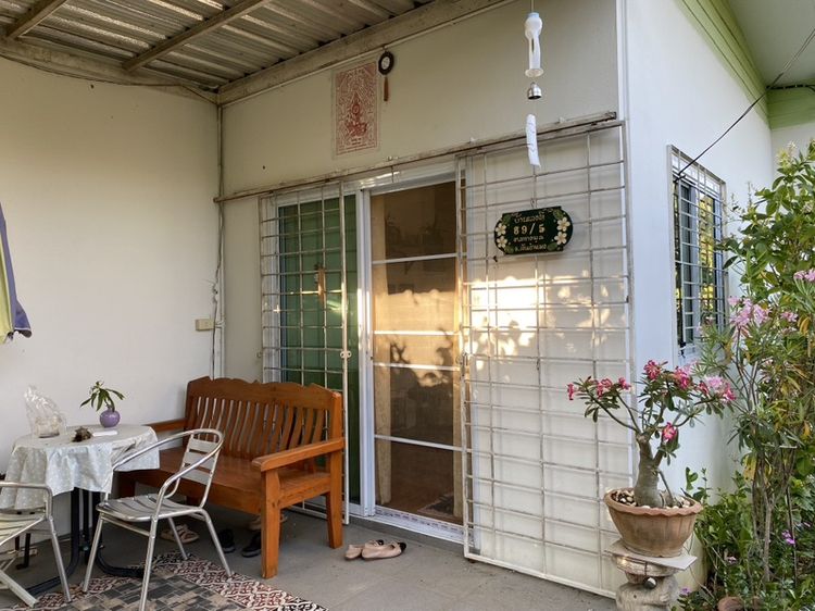 บ้านพร้อมทึ่ดิน