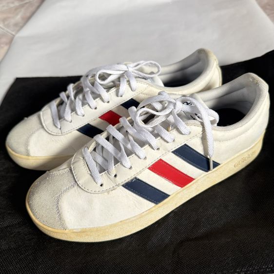 รองเท้า adidas มือสอง ส่งฟรี