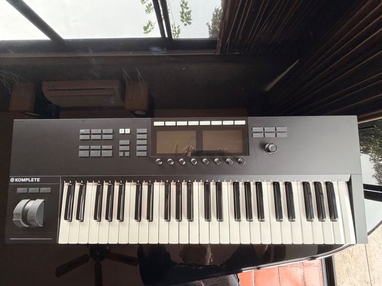 Native Instruments Komplete Kontrol S49 MK2 สภาพดีมาก พร้อมกล่องเดิม รูปที่ 4