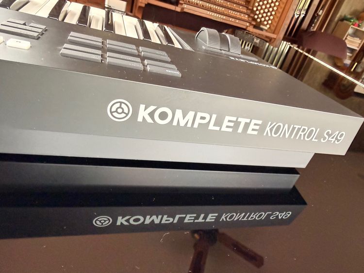 Native Instruments Komplete Kontrol S49 MK2 สภาพดีมาก พร้อมกล่องเดิม รูปที่ 6