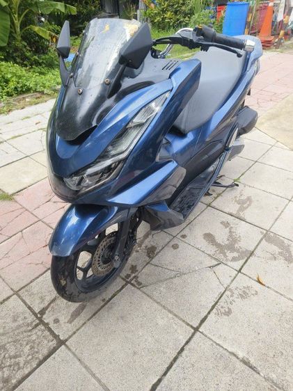 PCX 160 ปี 2022 ครับเครื่องเดิมเดิมทุกอย่างน๊อตเครื่องไม่เคยขยับไม่เคยแกะครับชุดสีตามสภาพเลยต่อภาษีพรบให้แล้วครับเล่มเอกสารพร้อมโอนเจ้าของมือเดียว รูปที่ 2