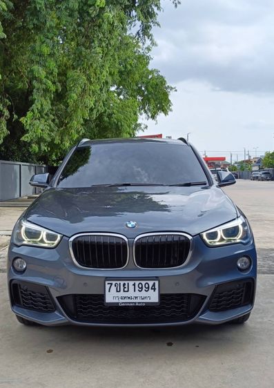 รถ BMW X1 2.0 sDrive20d M Sport สี เทา