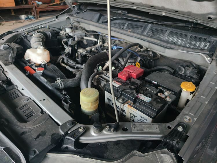 Isuzu D-MAX 2022 3.0 LS Ddi i-TEQ 4WD Pickup ดีเซล ไม่ติดแก๊ส เกียร์ธรรมดา เทา รูปที่ 2