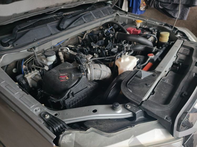 Isuzu D-MAX 2022 3.0 LS Ddi i-TEQ 4WD Pickup ดีเซล ไม่ติดแก๊ส เกียร์ธรรมดา เทา รูปที่ 3