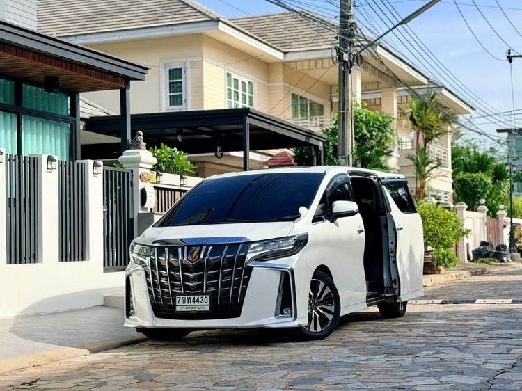 Toyota Alphard 2019 2.5 S C-Package Van เบนซิน ไม่ติดแก๊ส เกียร์อัตโนมัติ ขาว