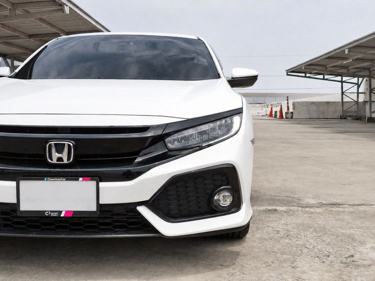 Honda Civic 2018 1.5 Turbo Sedan เบนซิน ไม่ติดแก๊ส เกียร์อัตโนมัติ ขาว รูปที่ 3