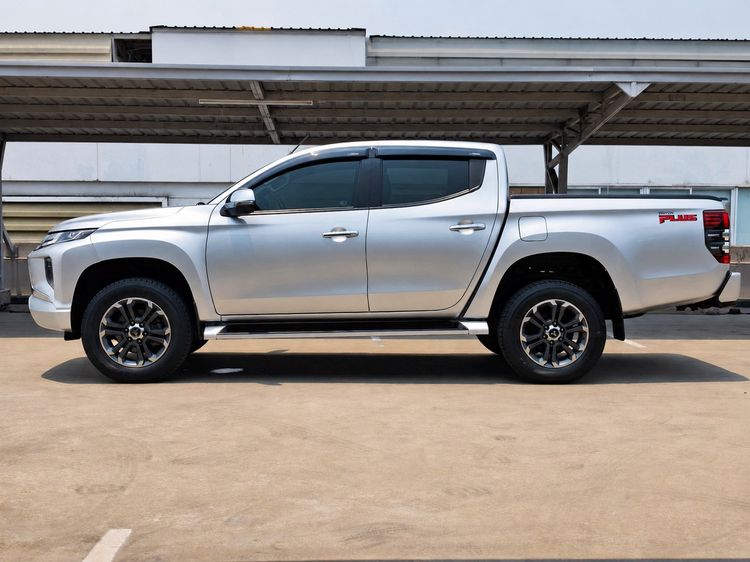 Mitsubishi Triton 2019 2.4 GLS Plus Pickup ดีเซล ไม่ติดแก๊ส เกียร์อัตโนมัติ เทา รูปที่ 4