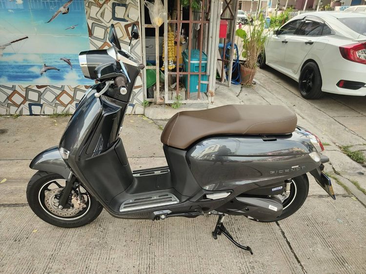 🛵ยังไงก็ขาย GIORNO+ ปี 66 เครื่องดี สีสวย สตาร์ทมือ กุญแจรีโมท วิ่งน้อย2000โล เล่มชุดโอนครบ+เปลี่ยนถ่ายน้ำมันเครื่องฟรี ส่งฟรี30 ก.ม รูปที่ 2