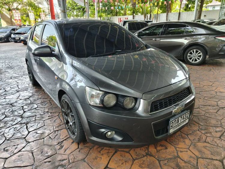 รถ Chevrolet Sonic  1.4 LT สี เทา
