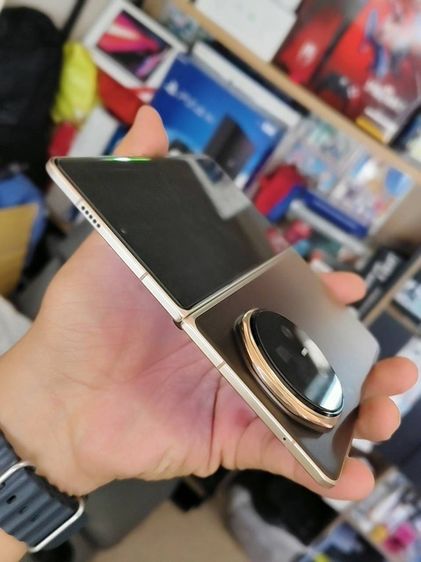 Honor Magic V5 (16+512GB) Dawning Gold (5G) รูปที่ 8