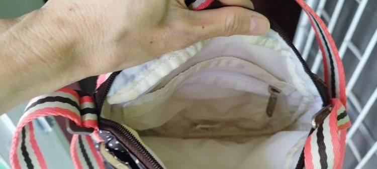 lesport กระเป๋าcrossbody รูปที่ 3